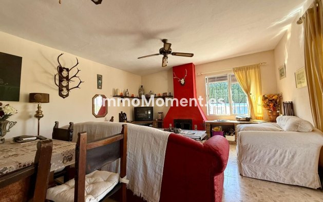 Wiederverkauf - Villa - Estepona  - Estepona Centro