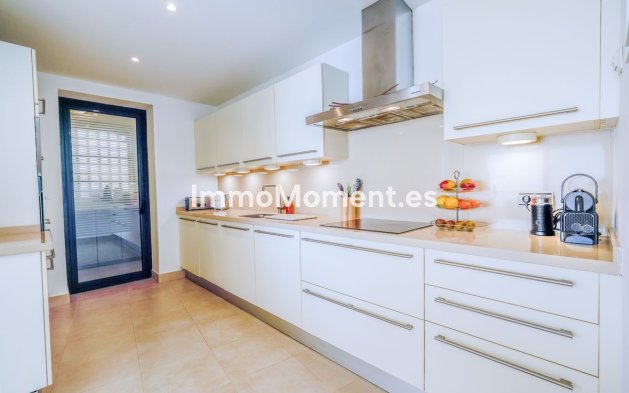 Wiederverkauf - Wohnung - Marbella - Altos de los Monteros