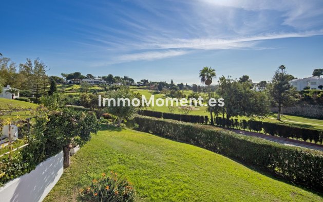 Wiederverkauf - Villa - Marbella - Nueva Andalucía