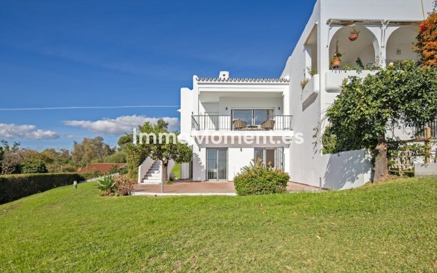 Wiederverkauf - Villa - Marbella - Nueva Andalucía