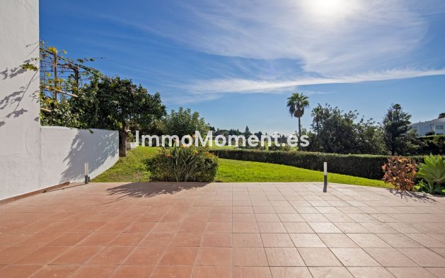 Wiederverkauf - Villa - Marbella - Nueva Andalucía