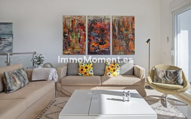 Wiederverkauf - Villa - Marbella - Nueva Andalucía