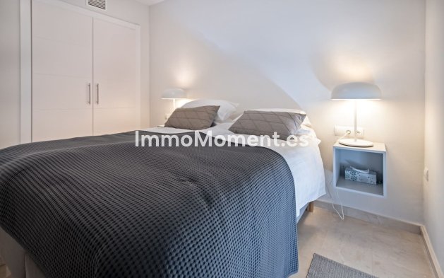 Wiederverkauf - Villa - Marbella - Nueva Andalucía