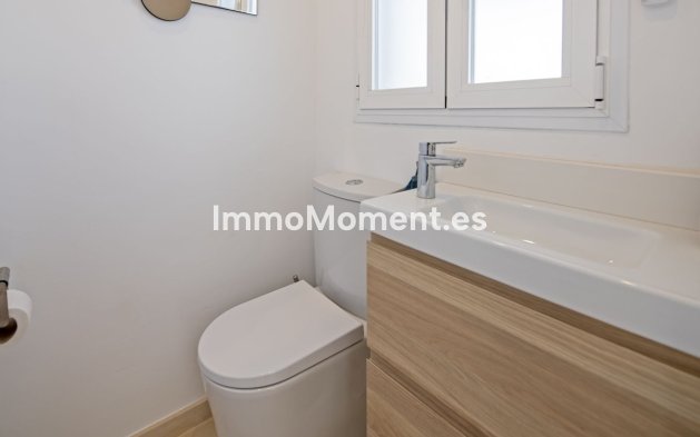 Wiederverkauf - Villa - Marbella - Nueva Andalucía