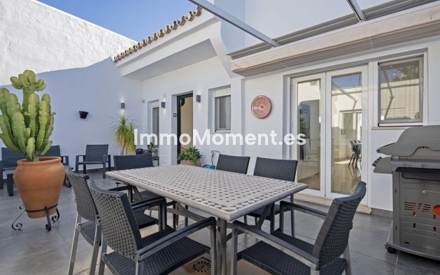 Wiederverkauf - Villa - Marbella - Nueva Andalucía