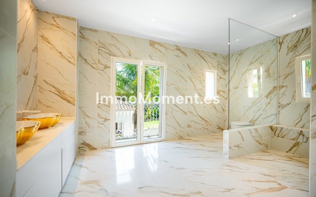 Wiederverkauf - Villa - Marbella - Marbella Centro