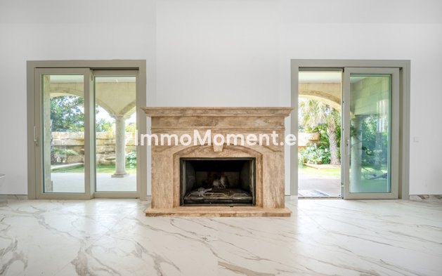 Wiederverkauf - Villa - Marbella - Marbella Centro