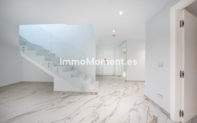 Wiederverkauf - Villa - Marbella - Marbella Centro