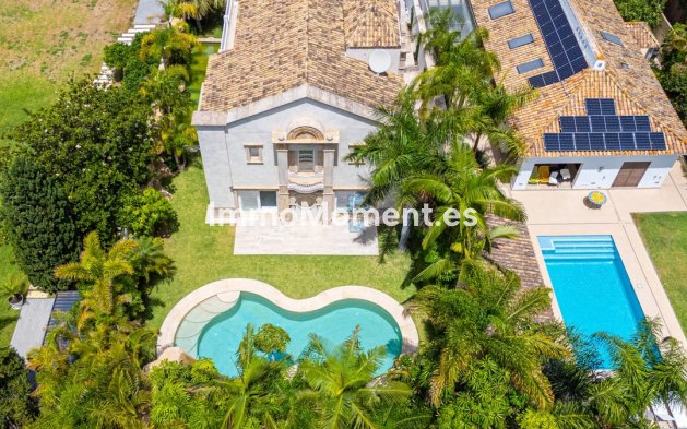 Wiederverkauf - Villa - Marbella - Marbella Centro