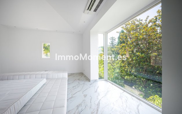 Wiederverkauf - Villa - Marbella - Marbella Centro