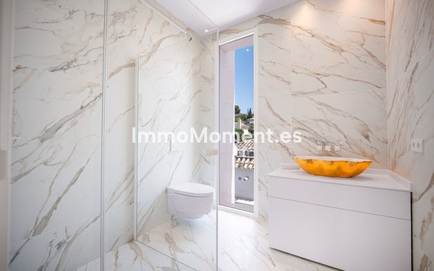 Wiederverkauf - Villa - Marbella - Marbella Centro