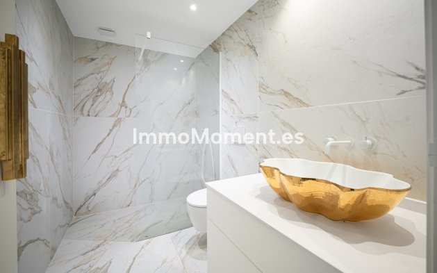 Wiederverkauf - Villa - Marbella - Marbella Centro