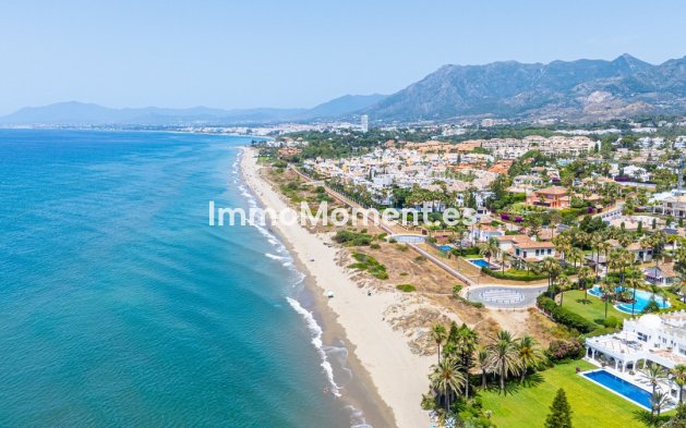 Wiederverkauf - Villa - Marbella - Marbella Centro