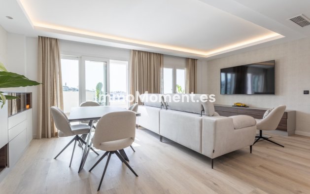 Wiederverkauf - Wohnung - Marbella - Nueva Andalucía
