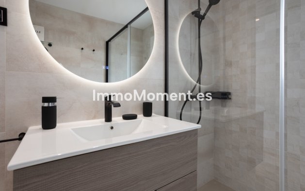 Wiederverkauf - Wohnung - Marbella - Nueva Andalucía