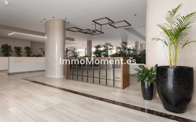 Wiederverkauf - Wohnung - Marbella - Nueva Andalucía