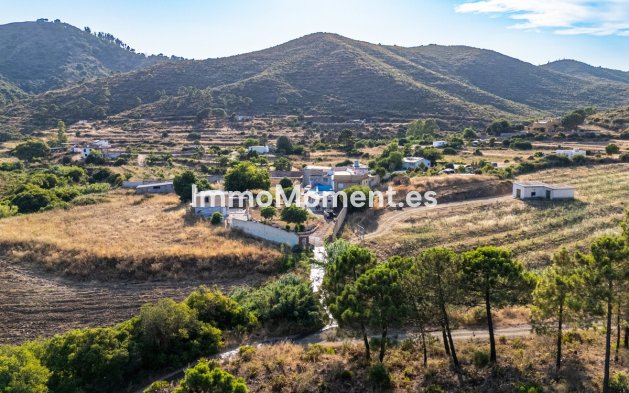 Wiederverkauf - Wohnung -   Inländisch - Ojén