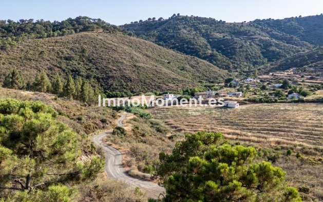 Wiederverkauf - Wohnung -   Inländisch - Ojén