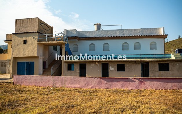 Wiederverkauf - Wohnung -   Inländisch - Ojén