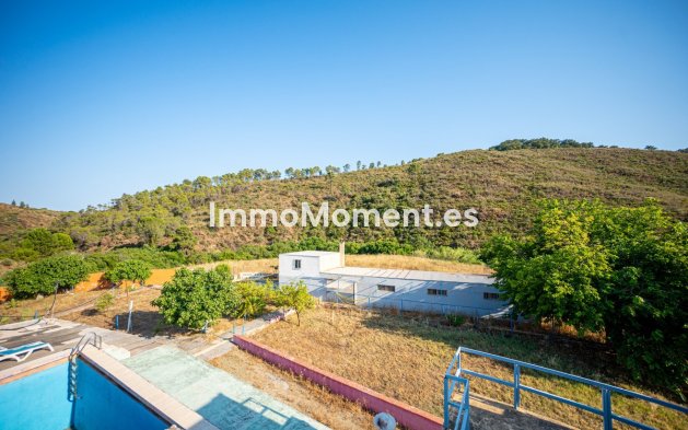 Wiederverkauf - Wohnung -   Inländisch - Ojén