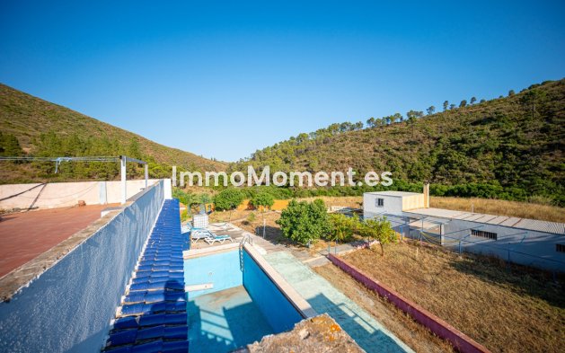 Wiederverkauf - Wohnung -   Inländisch - Ojén