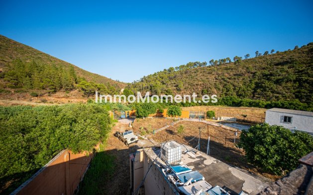 Wiederverkauf - Wohnung -   Inländisch - Ojén