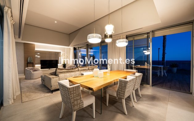 Revente - Villa - Estepona  - Estepona Centro