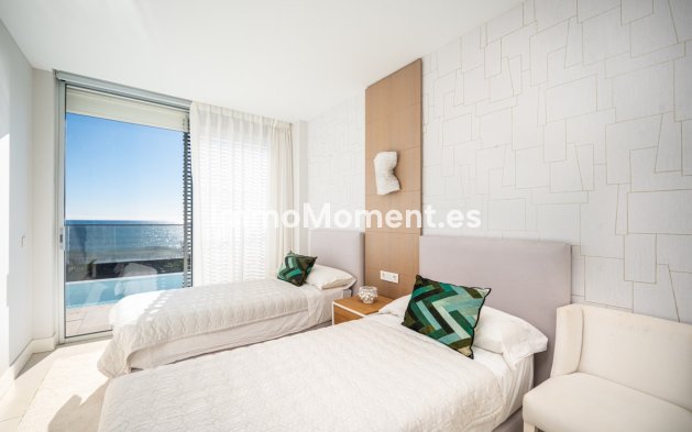 Revente - Villa - Estepona  - Estepona Centro