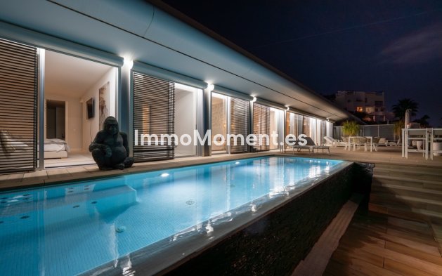 Revente - Villa - Estepona  - Estepona Centro