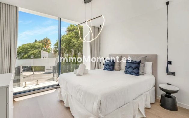 Revente - Villa - Marbella - Artola