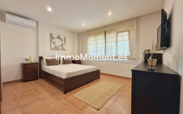 Wiederverkauf - Villa - Mijas - Sierrezuela