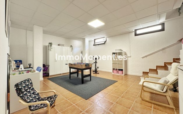 Wiederverkauf - Villa - Mijas - Sierrezuela