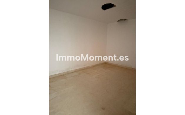 Neubau - Villa - Marbella - Elviria