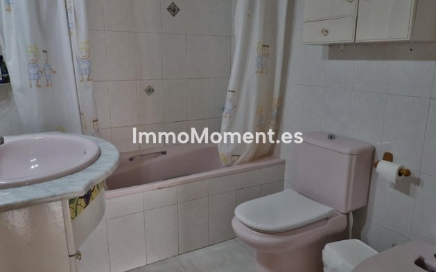 Revente - Villa - Málaga - Guadalmar