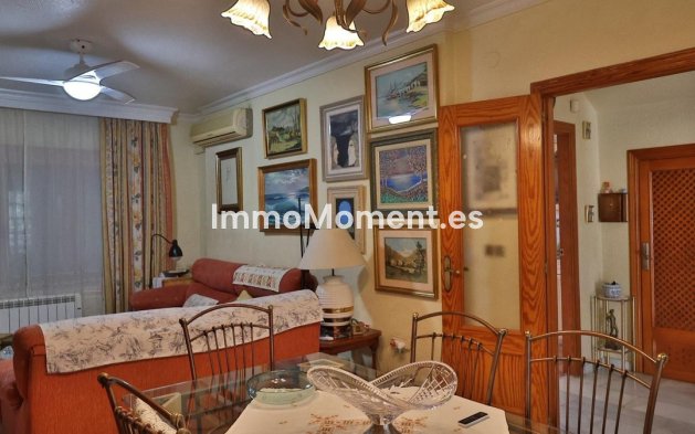 Revente - Villa - Málaga - Guadalmar