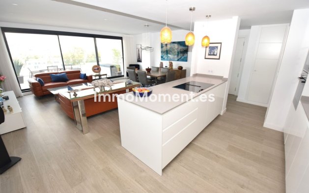 Resale - Apartment - Mijas - La Cala de Mijas