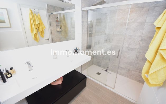 Resale - Apartment - Mijas - La Cala de Mijas