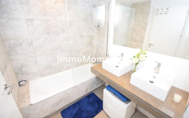 Resale - Apartment - Mijas - La Cala de Mijas