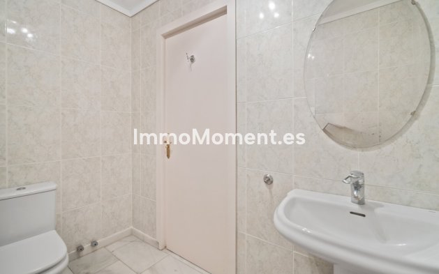 Wiederverkauf - Villa - Marbella - Guadalmina Alta