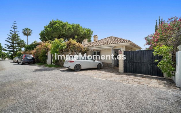 Wiederverkauf - Villa - Marbella - Guadalmina Alta