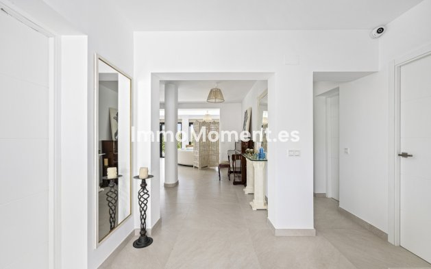 Resale - Villa - Marbella - Guadalmina Alta