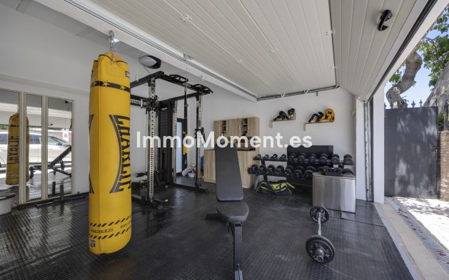 Resale - Villa - Marbella - Guadalmina Alta