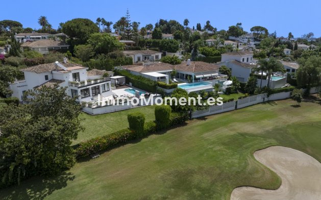 Resale - Villa - Marbella - Guadalmina Alta