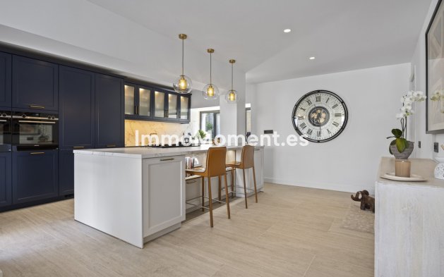 Wiederverkauf - Villa - Marbella - Guadalmina Alta