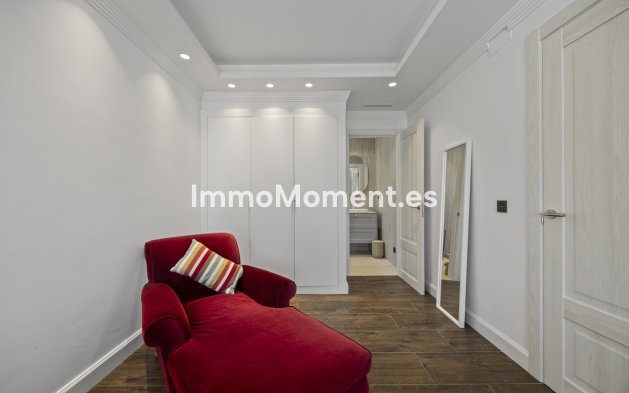 Wiederverkauf - Villa - Marbella - Guadalmina Alta