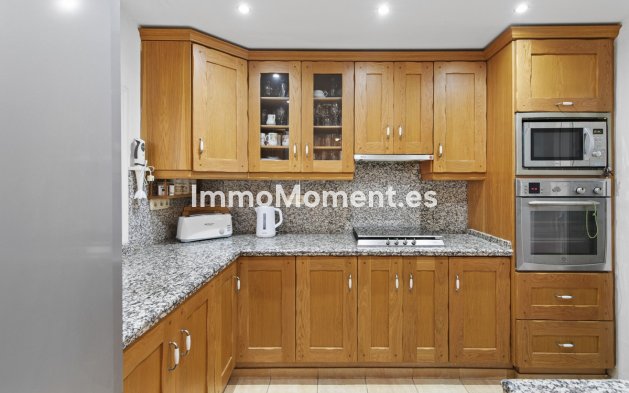 Revente - Maison mitoyenne - Estepona  - Estepona Centro