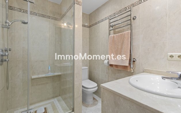 Revente - Maison mitoyenne - Estepona  - Estepona Centro