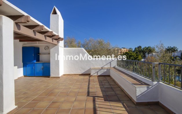 Revente - Maison mitoyenne - Estepona  - Estepona Centro