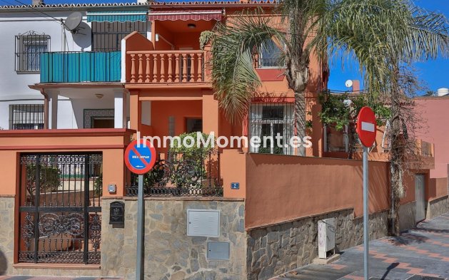 Resale - Villa - Mijas - Mijas Centro