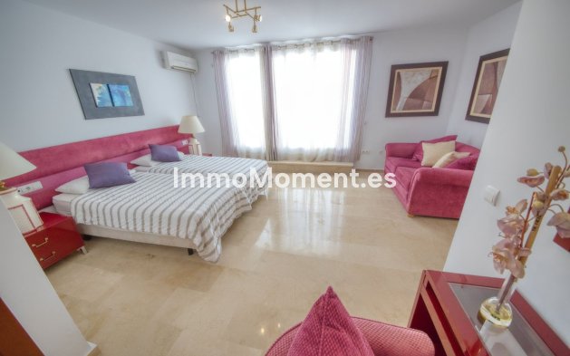 Wiederverkauf - Villa - Benalmadena - Benalmadena Centro